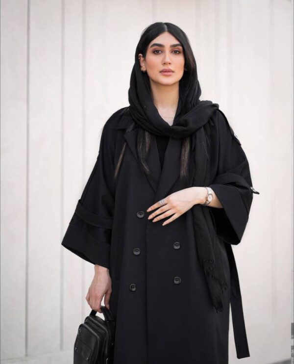 بارونی آنوش